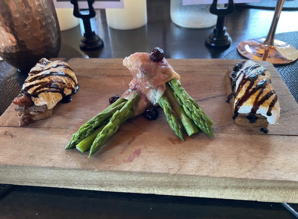 asparagus appetizer in between 2 steak s'mores