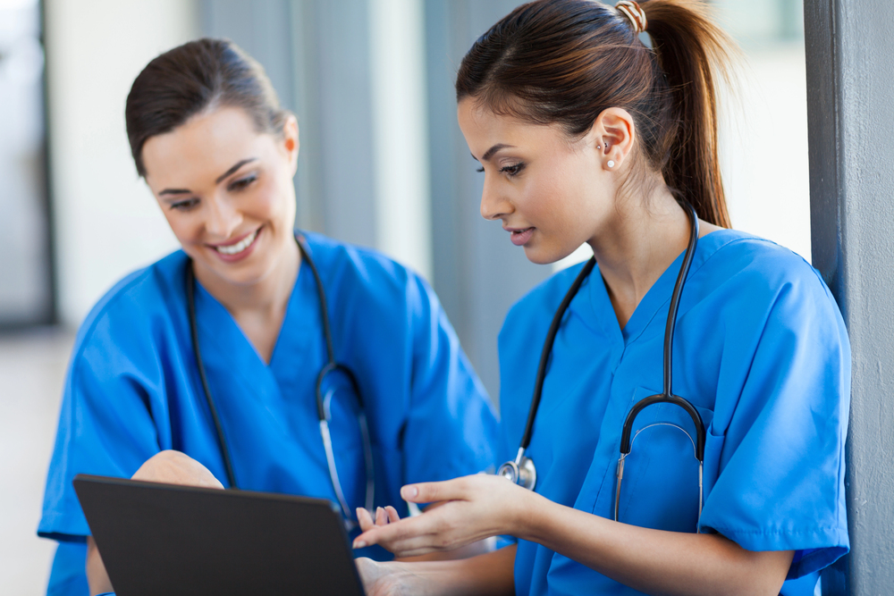 How Continuing Education Benefits Nurses and Patients Alike